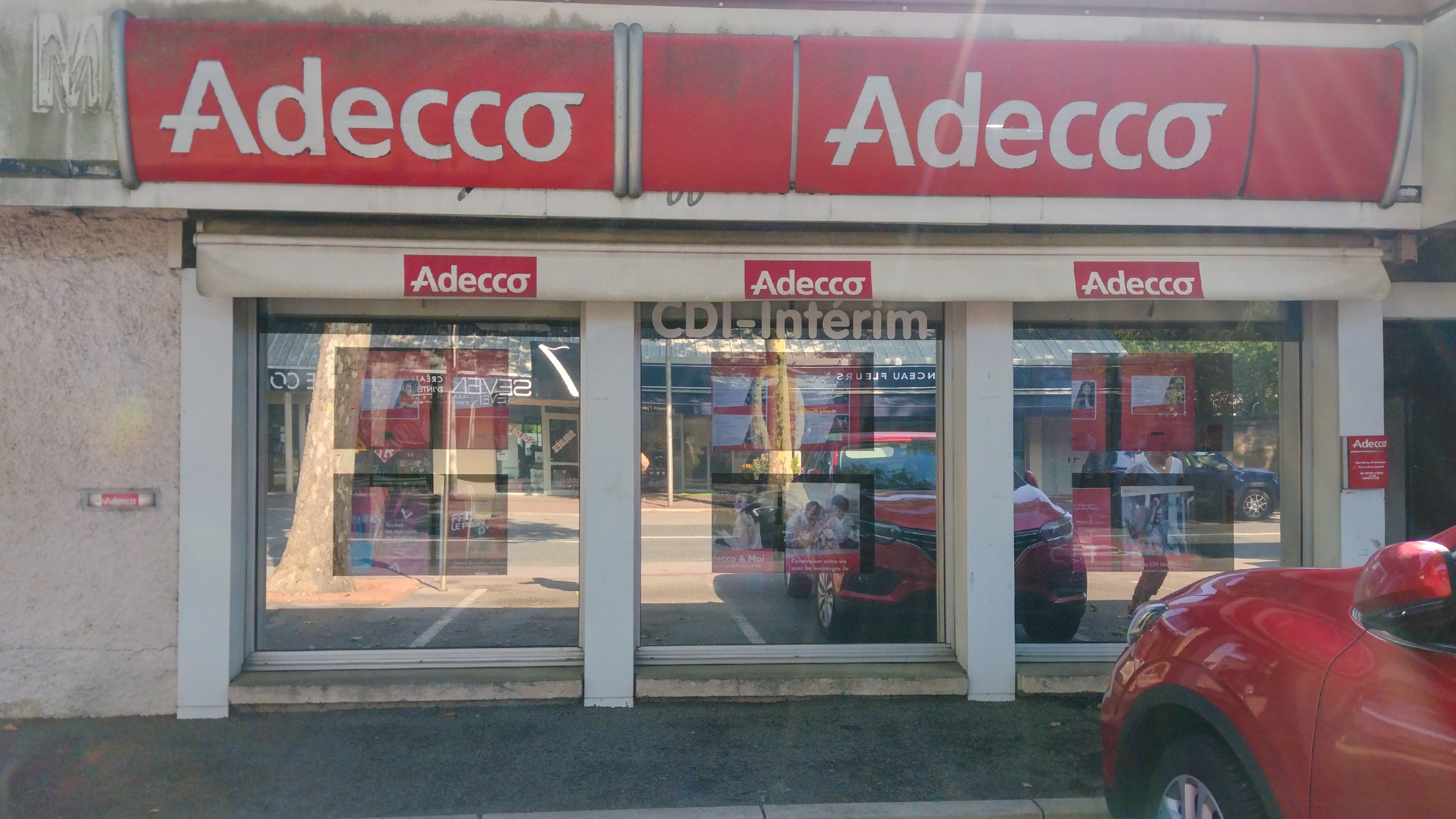 Foto 3 di Adecco Arc-lès-Gray