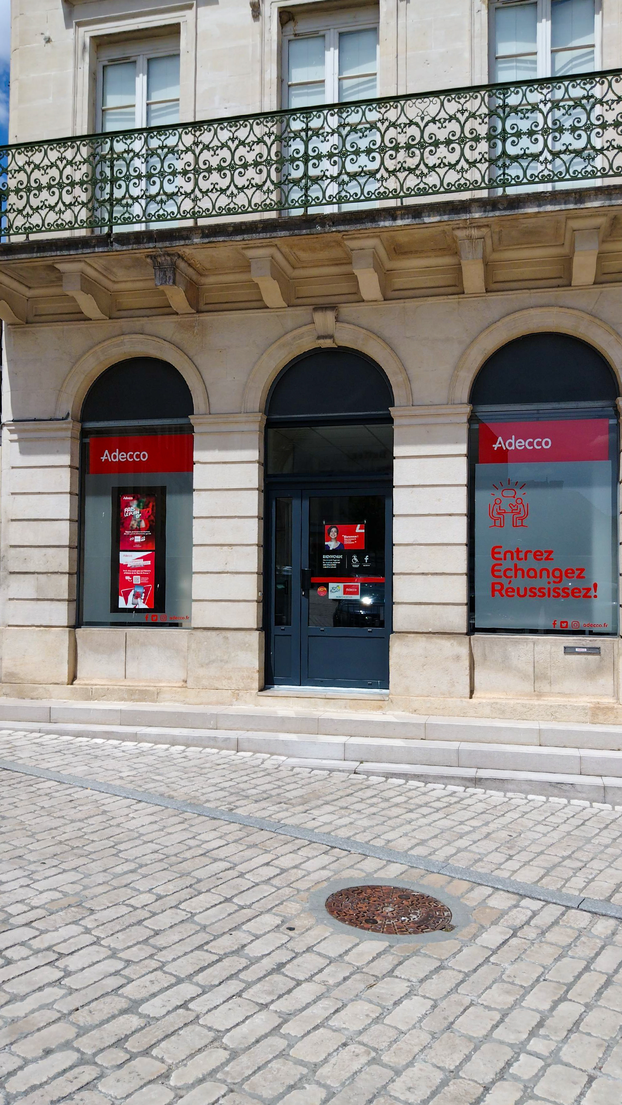 Foto 3 di Adecco Montbard